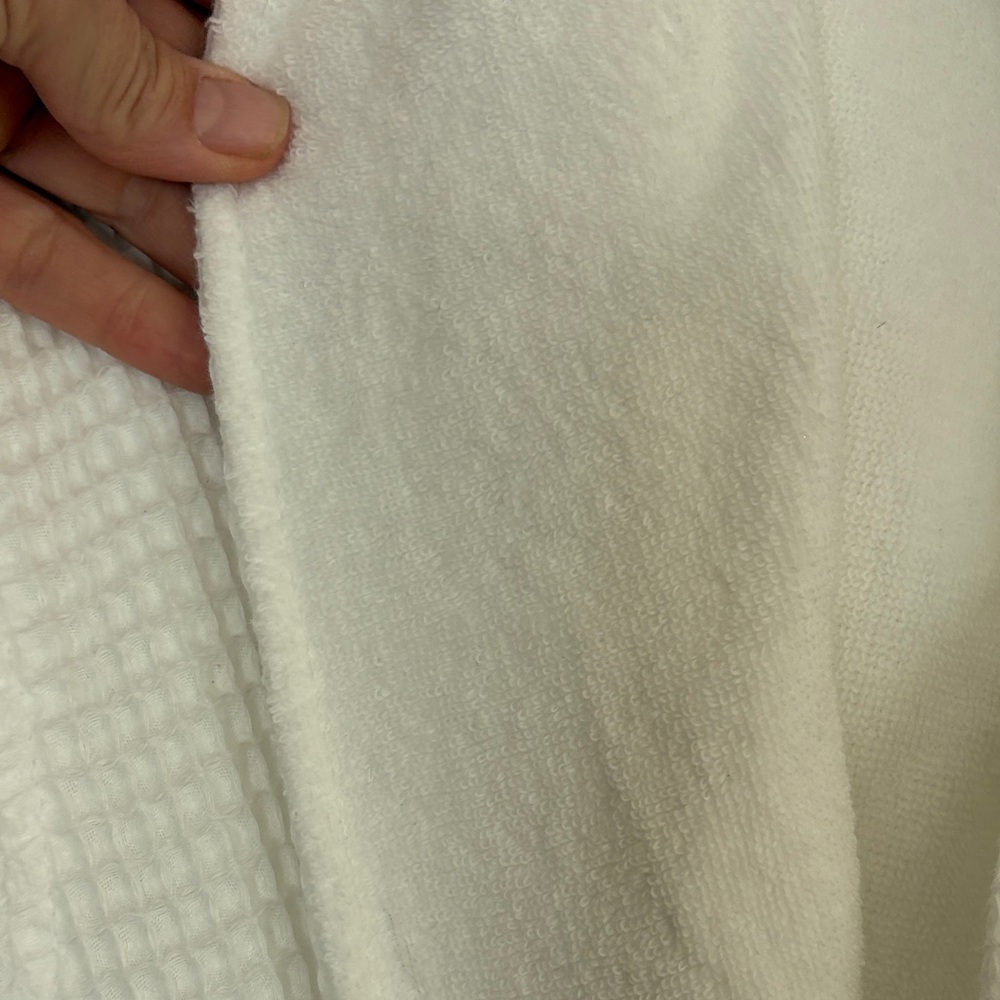Hotel Collection Soft White Robe - Picture 4 of 4